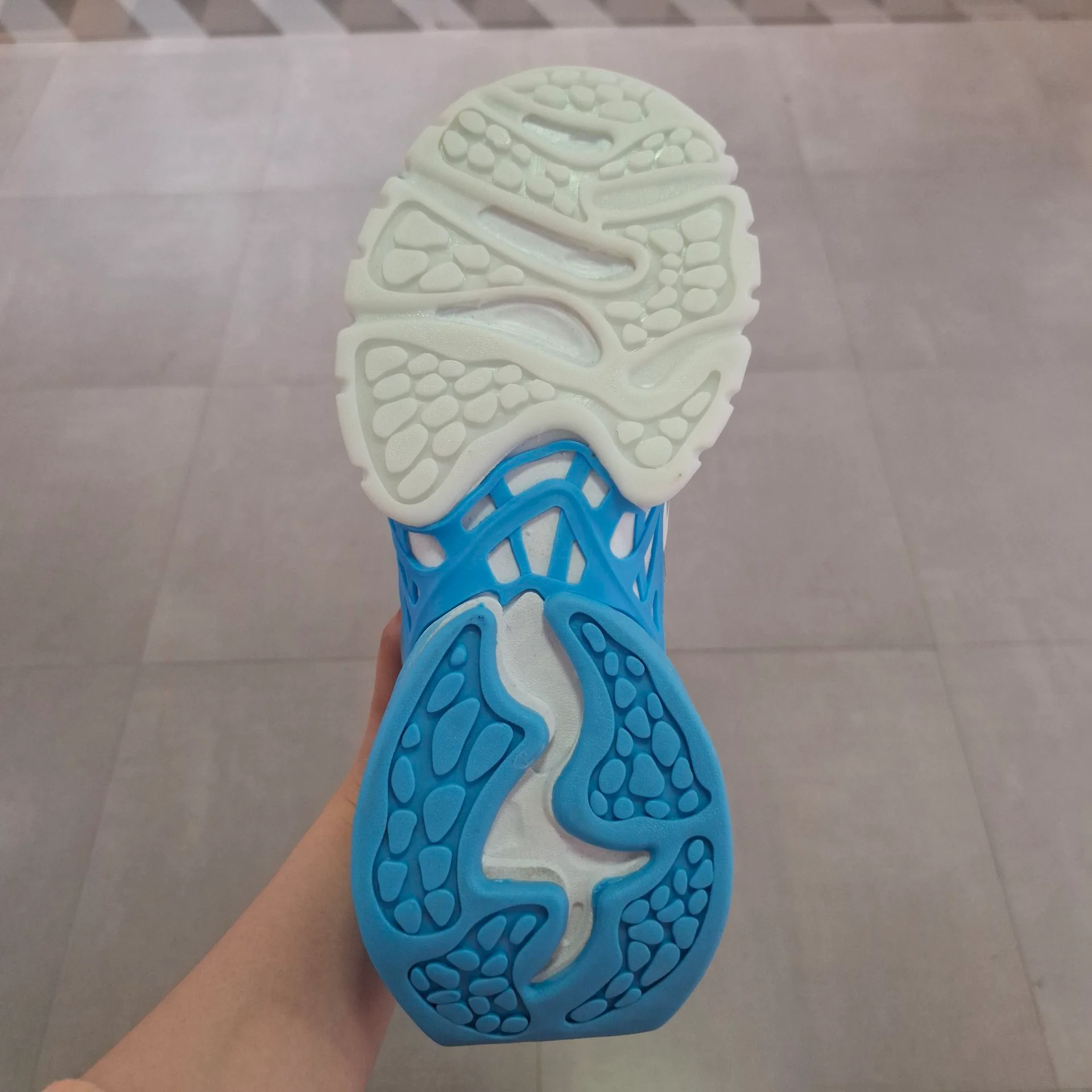 کتونی مردانه آدیداس دیلاکس سفید آبی - Image 2