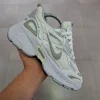 کتونی میانه V5K لژدار سفید طوسی